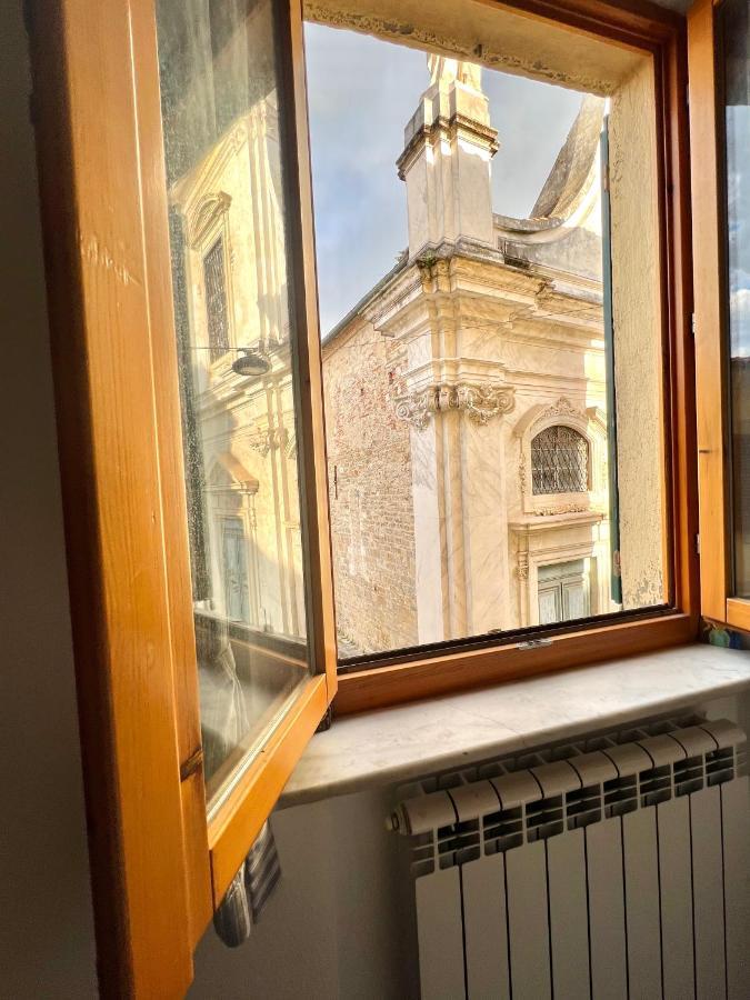 Maison La Luna Apartment Pisa Ngoại thất bức ảnh